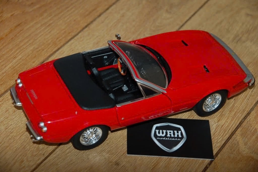 1:18 FERRARI 365 DAYTONA SPIDER rood Hotwheels no box WRH, Verzenden, Zo goed als nieuw, Auto, Hot Wheels