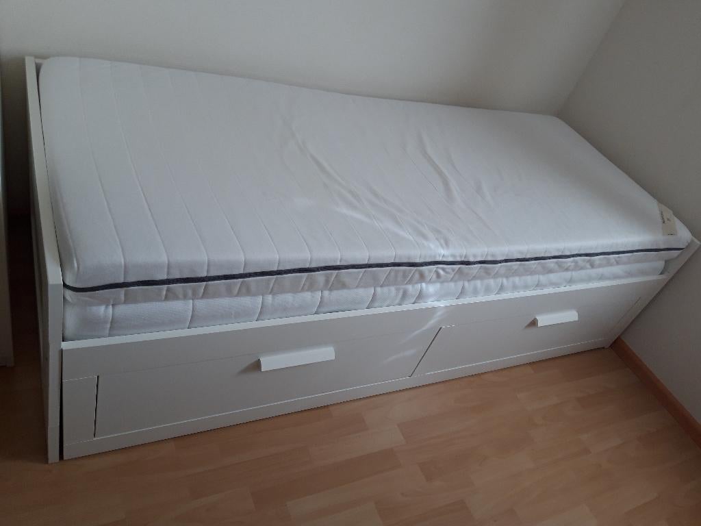 bed Ikea Brimnes, Huis en Inrichting, Slaapkamer | Bedden, Ophalen, Wit, Tweepersoons, 200 cm