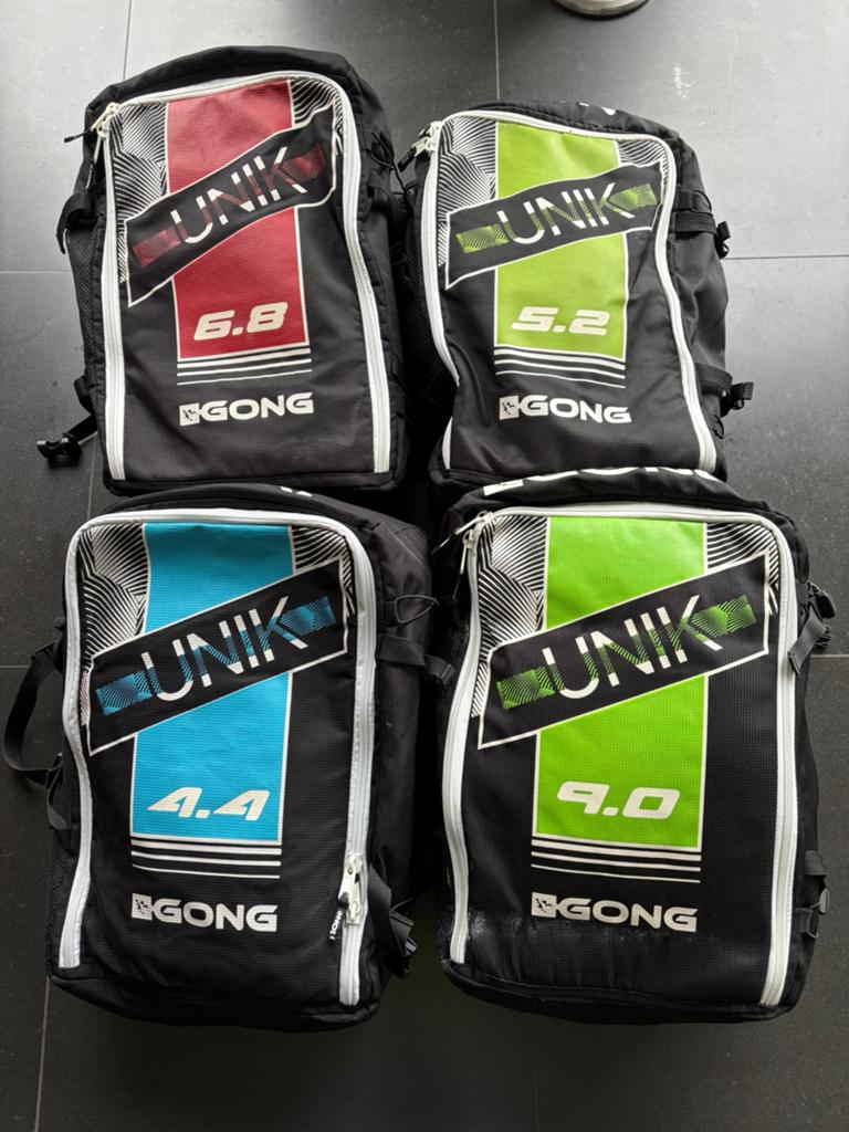 Gong Unik kites. Duotone Neo kite, Watersport en Boten, Kitesurfen, Gebruikt, 9 m², Geen board, Ophalen of Verzenden