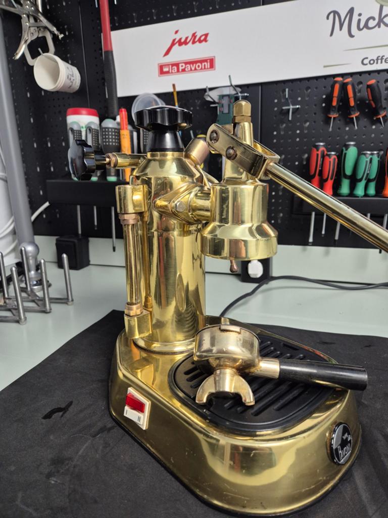 La Pavoni 1984 incl Garantie, Espresso apparaat, Micky Beans, Ophalen of Verzenden, Mickschoones@gmail.com