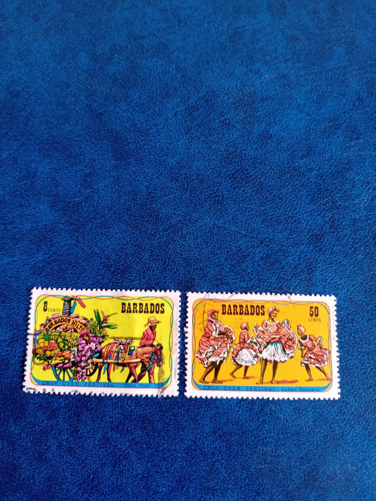 Barbados Postzegels - Crop Over Festival (2 stuks), Ophalen of Verzenden, Gestempeld