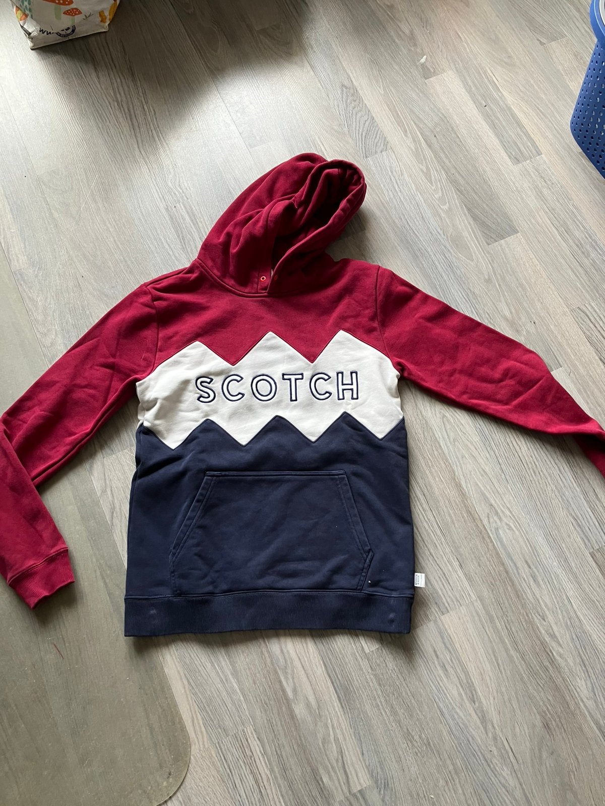 Super mooie hoodie van Scotch&Soda mt 176 koopje, Ophalen of Verzenden, Zo goed als nieuw, Jongen, Trui of Vest