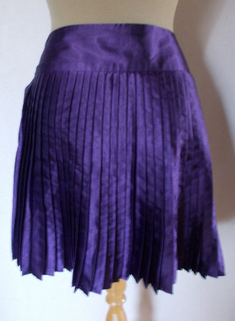 Paars plisse rokje van Proloog! M, Kleding | Dames, Maat 38/40 (M), Verzenden, Paars, Zo goed als nieuw