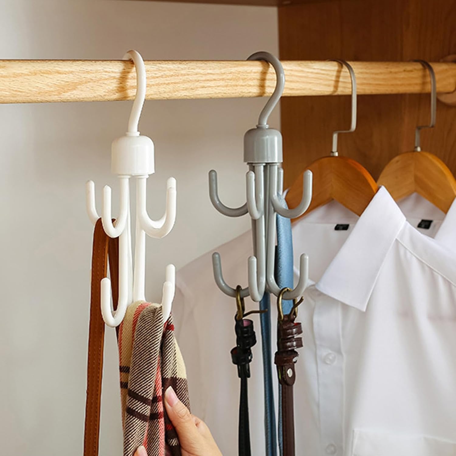 Nieuwe carrousel stropdas tas en kleding hanger, Ophalen of Verzenden, Nieuw, Kunststof, Kinderen en Volwassenen