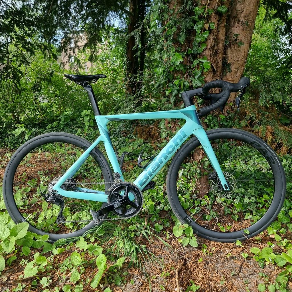 Bianchi Oltre Race 2024 Maat 53 Inruil mogelijk naar maat 55, Fietsen en Brommers, Fietsen | Racefietsen, 28 inch, Carbon, Zo goed als nieuw