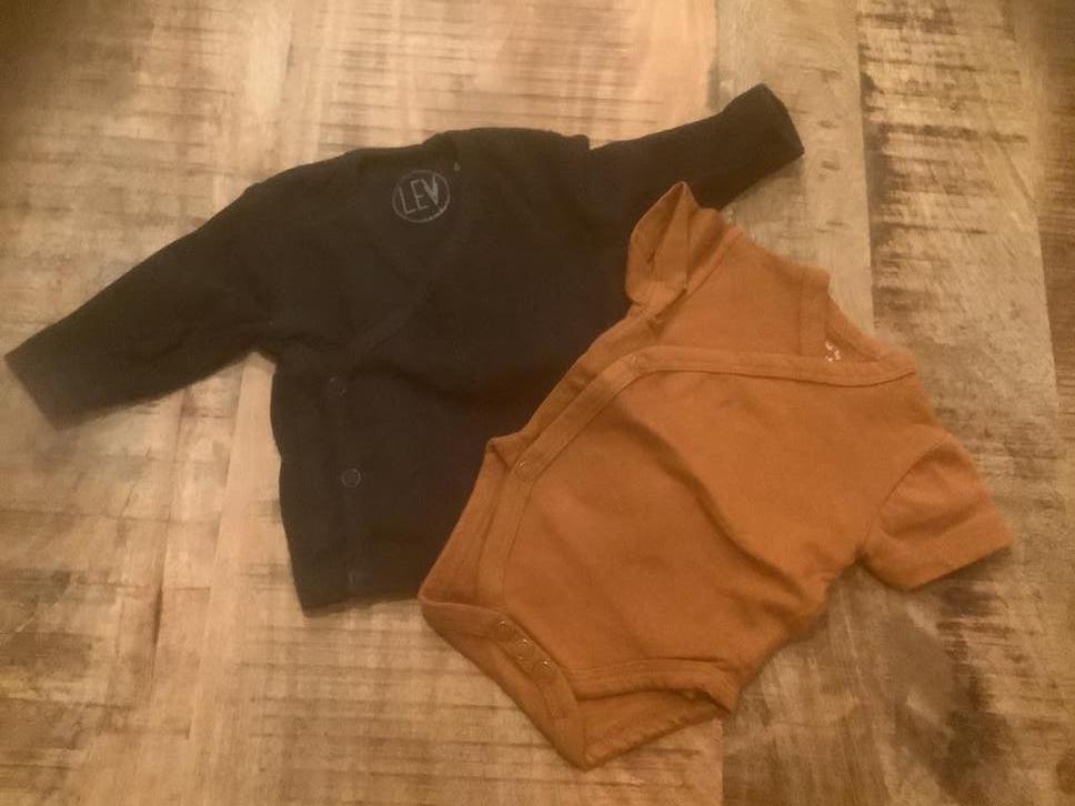 Baby truitje en rompertje maat 44, Kinderen en Baby's, Babykleding | Prematuur, Ophalen of Verzenden, Nieuw, Jongetje of Meisje