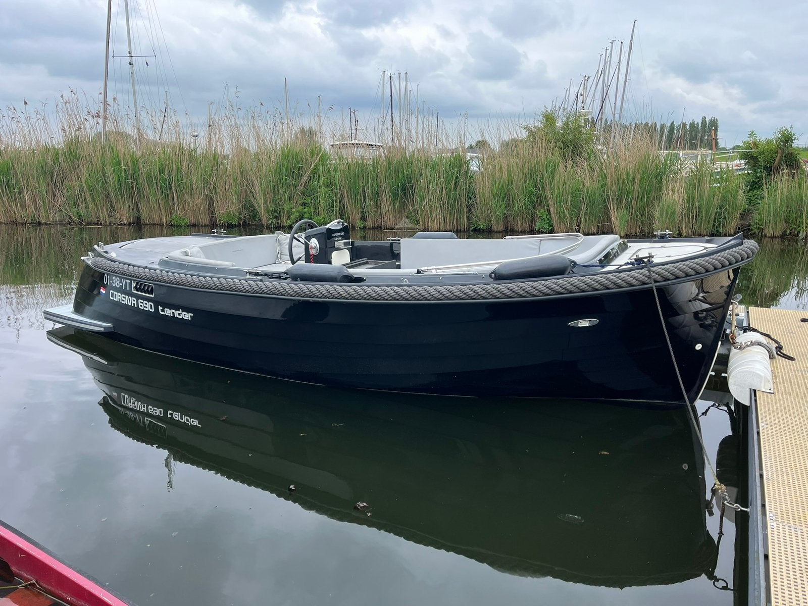 Te koop Corsiva 690 tender sloep + 60 pk Mercury, Vaarklaar, Ophalen, 60 pk, Tender, Binnenboordmotor