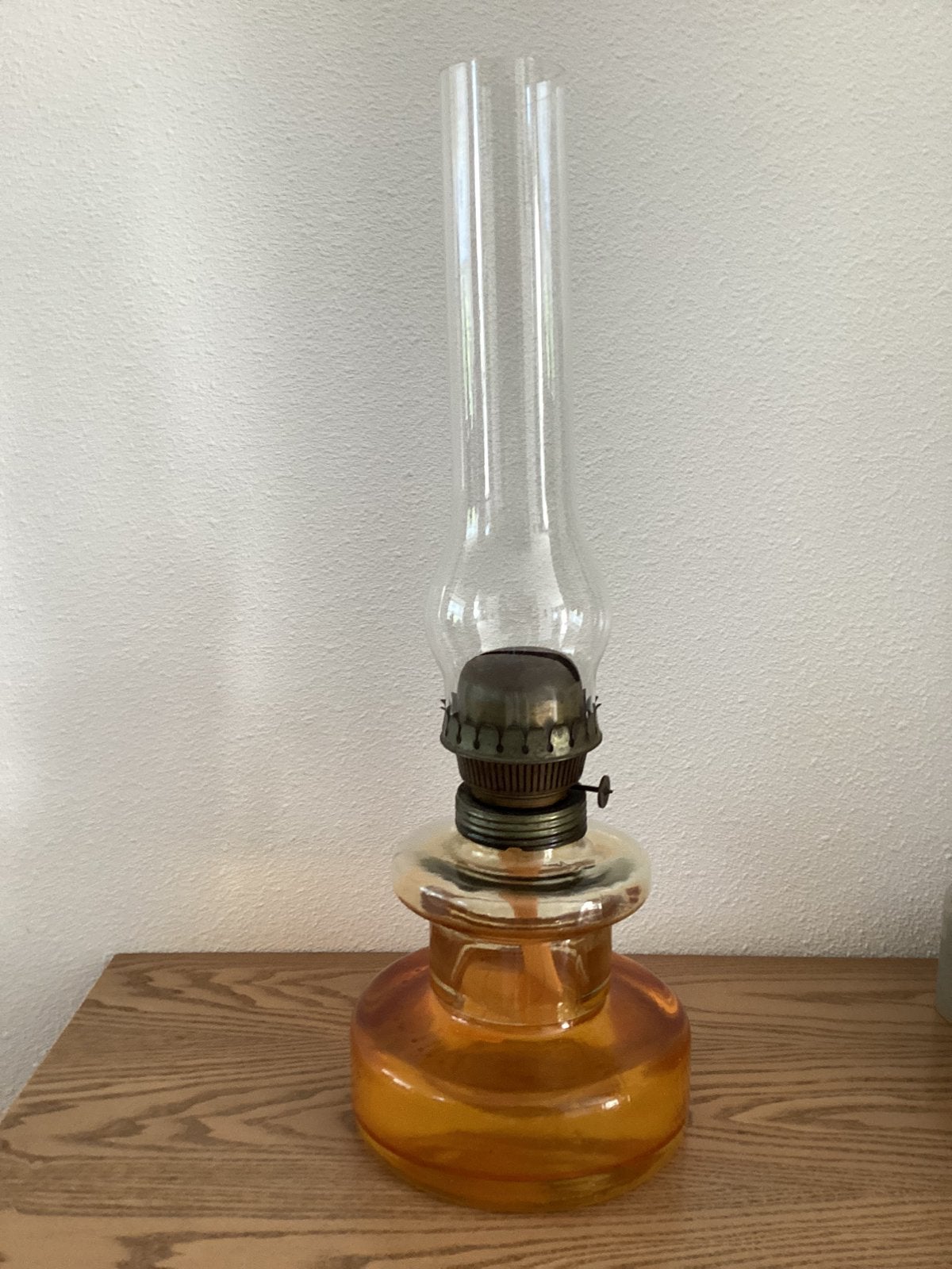 Vintage Glazen Petroleumlamp, Ophalen of Verzenden