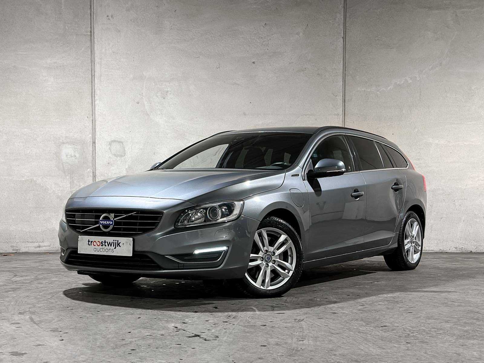 Volvo V60 2.4 D5 Twin Engine Special Edition 163pk 2015, NH-, Auto's, Automaat, Euro 6, Overige brandstoffen, 163 pk