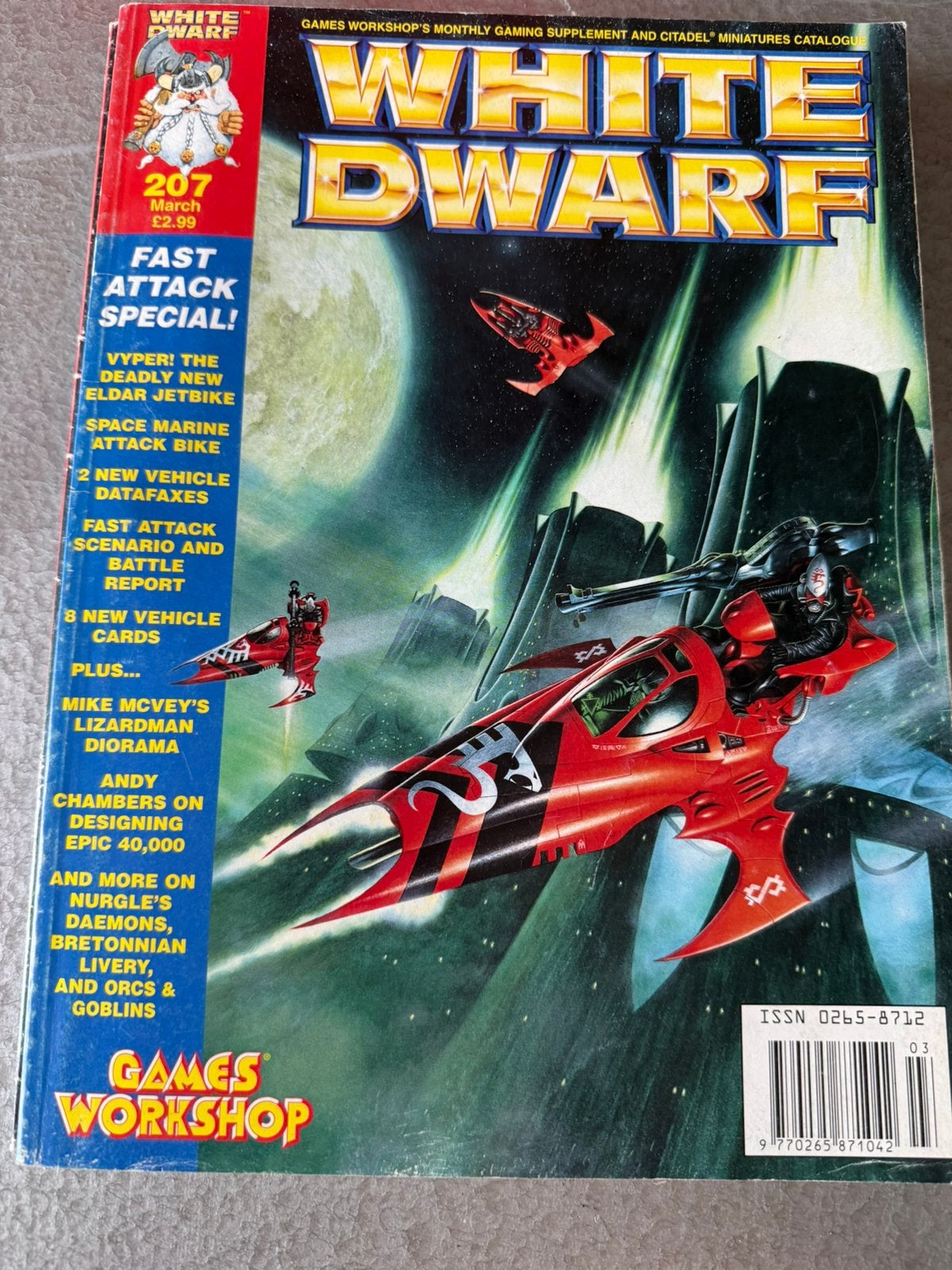 White Dwarf 207 mrt 1997, Hobby en Vrije tijd, Wargaming, Ophalen of Verzenden, Gebruikt, Warhammer, Boek of Catalogus