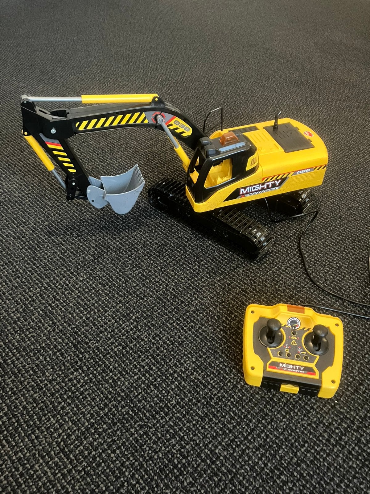 Dickie Toys Graafmachine afstandsbediening 50cm hoog, Ophalen of Verzenden, Zo goed als nieuw, Overige merken