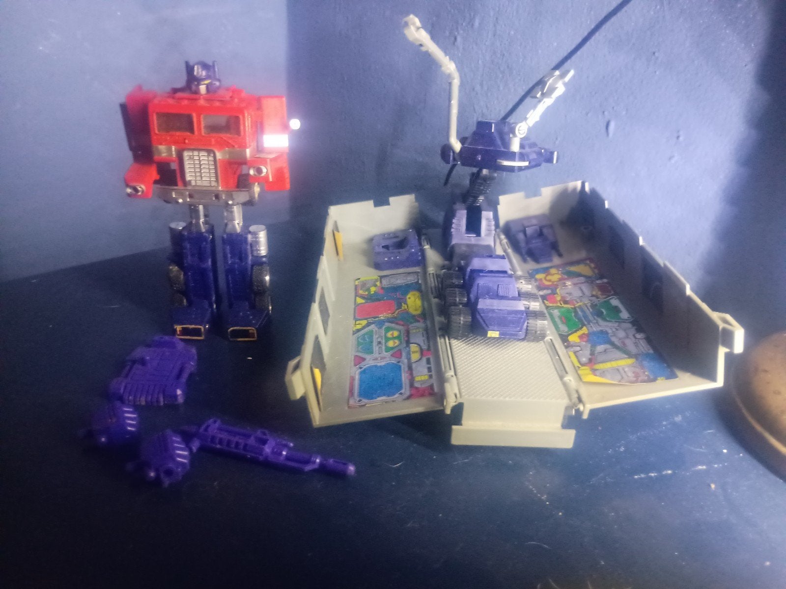 Vintage Transformers G1 Optimus Prime met trailer, Verzamelen, Transformers, G1, Ophalen, Gebruikt, Autobots