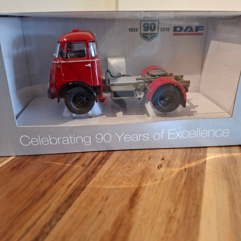 DAF 90 jaar jubileum truck model - WSI .NIEUW + SPIEGELS ., Verzenden, Nieuw, Bus of Vrachtwagen, Wsi