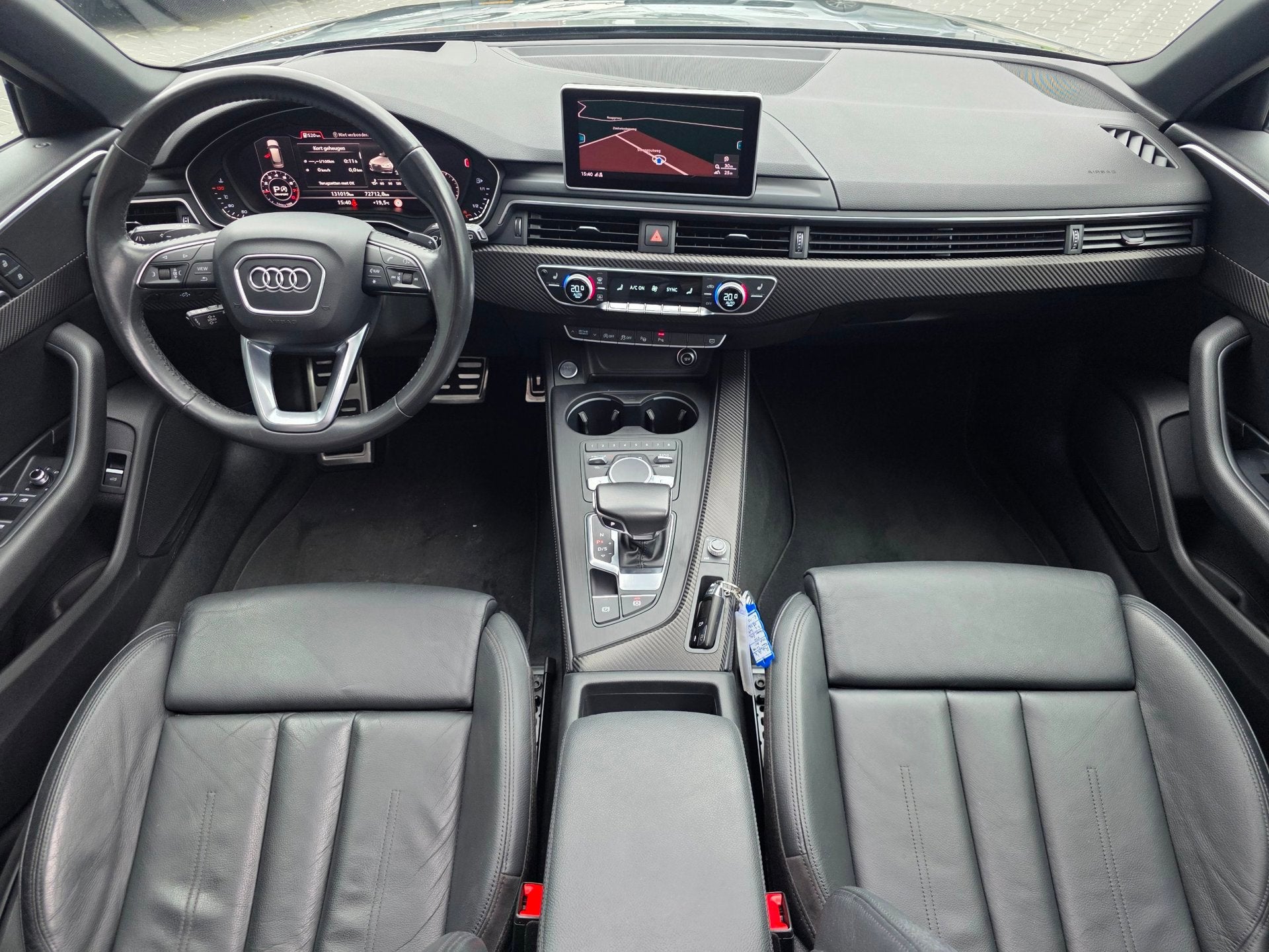 Audi A4 Avant 2.0 TFSI MHEV Sport S line black edition | PAN, Gebruikt, 4 cilinders, A4, Leder