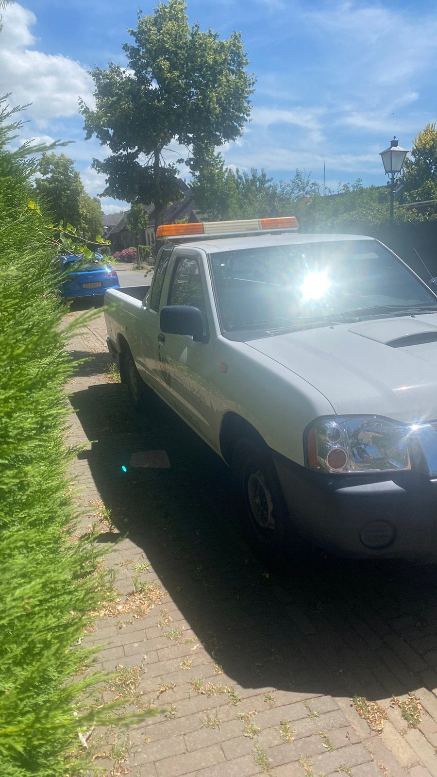 Nissan Pick-up 2.5 D King CAB 2004, Stof, 4 cilinders, 133 pk, Wit