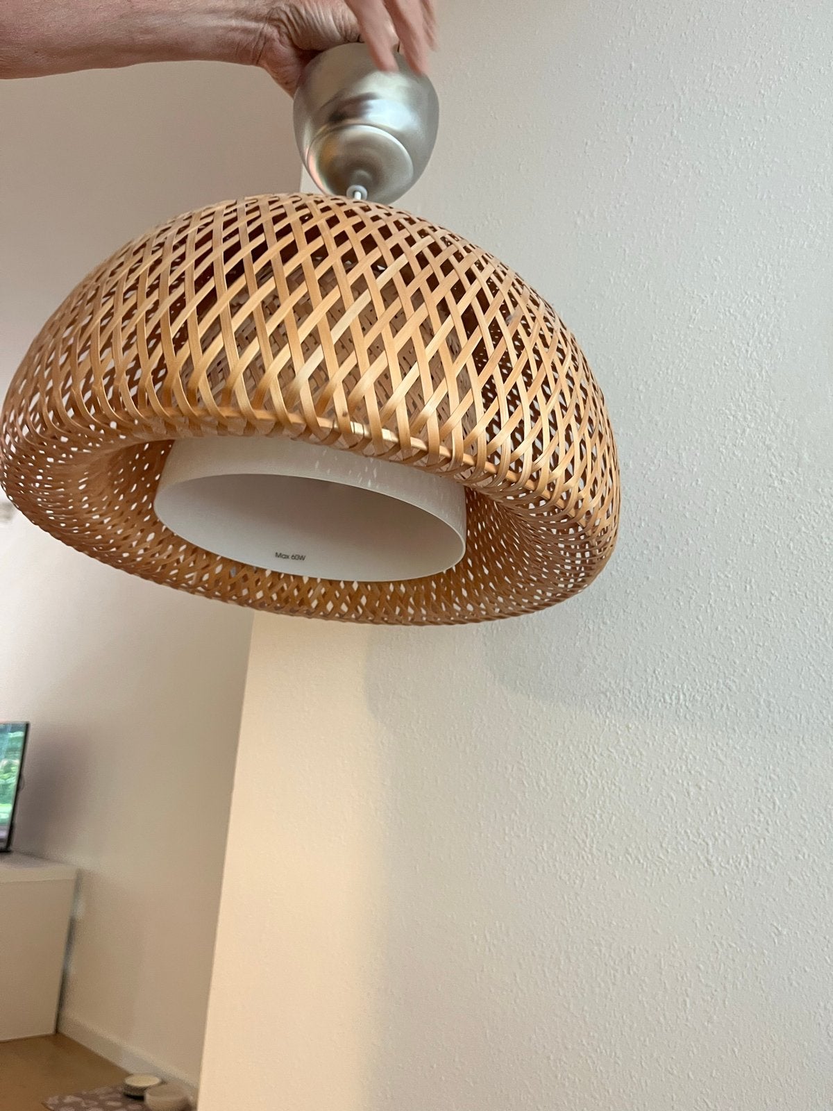 IKEA rattan lamp - Zo goed als nieuw, werkt perfect!, Ophalen of Verzenden, Zo goed als nieuw, Minder dan 50 cm