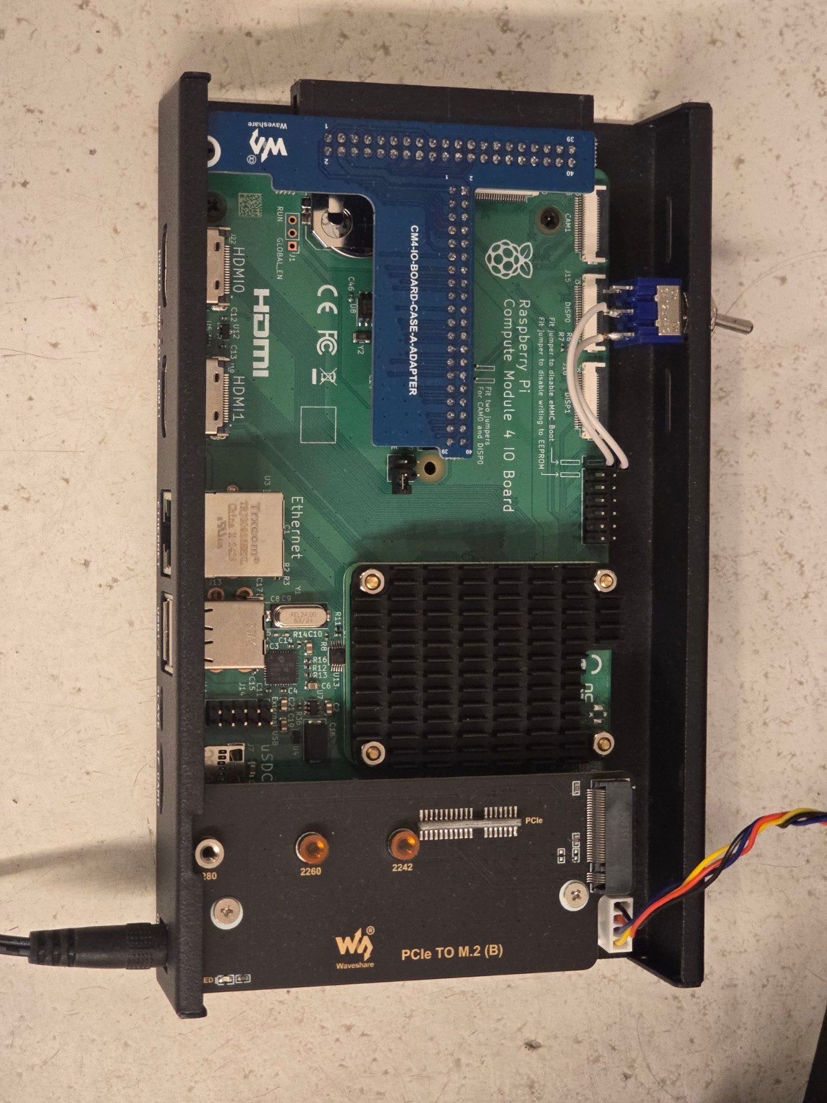 Raspberry Pi CM4 in Waveshare CM4-IO-BOARD-CASE-A, Waveshare, Onbekend, Ophalen of Verzenden, Onbekend