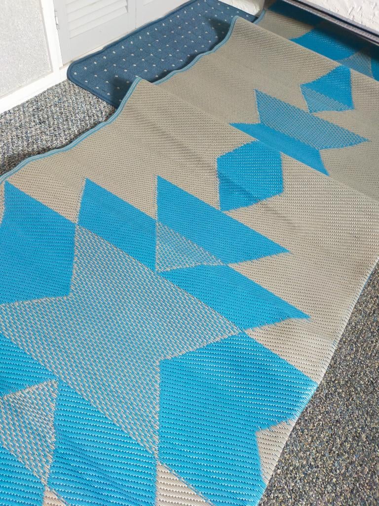 Kleed groot, voor caravan, nieuw in draagzak, kleur blauw, Ophalen of Verzenden, Nieuw