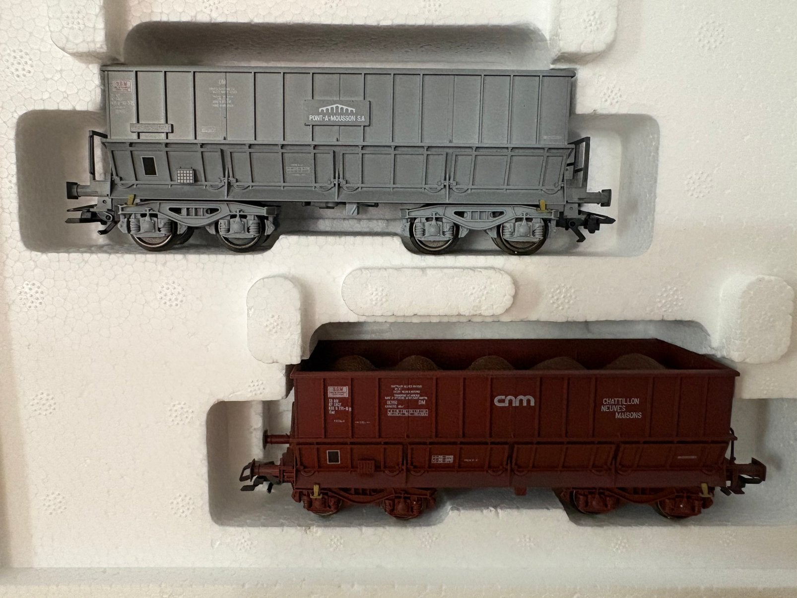 Marklin 2x SNCF erts wagens 48446, Wisselstroom, Verzenden, Wagon, Zo goed als nieuw