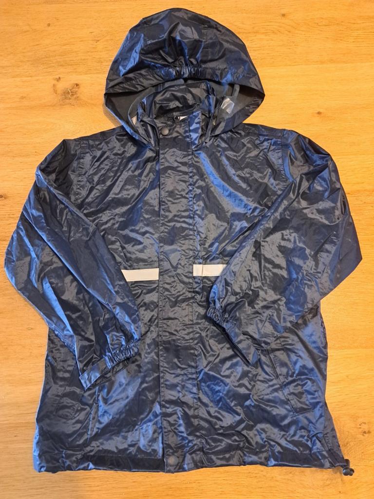 Regenkleding HEMA 134/140 - regenjas en regenbroek ZGAN, Ophalen of Verzenden, Zo goed als nieuw, Regenpak, Kinderen