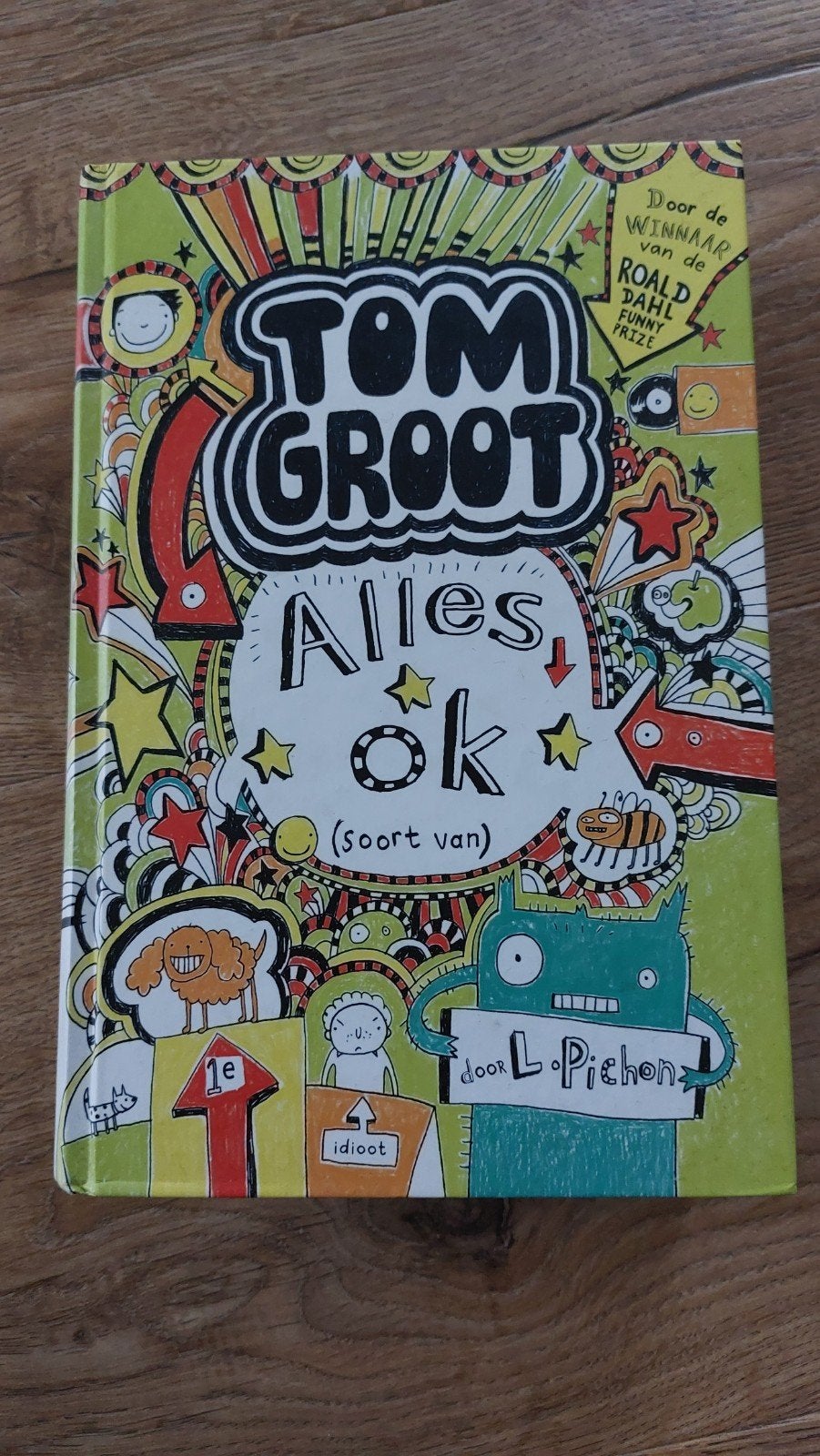 Tom Groot: Alles ok (soort van) - L. Pichon, Boeken, Ophalen of Verzenden, Zo goed als nieuw, L. Pichon, Fictie algemeen