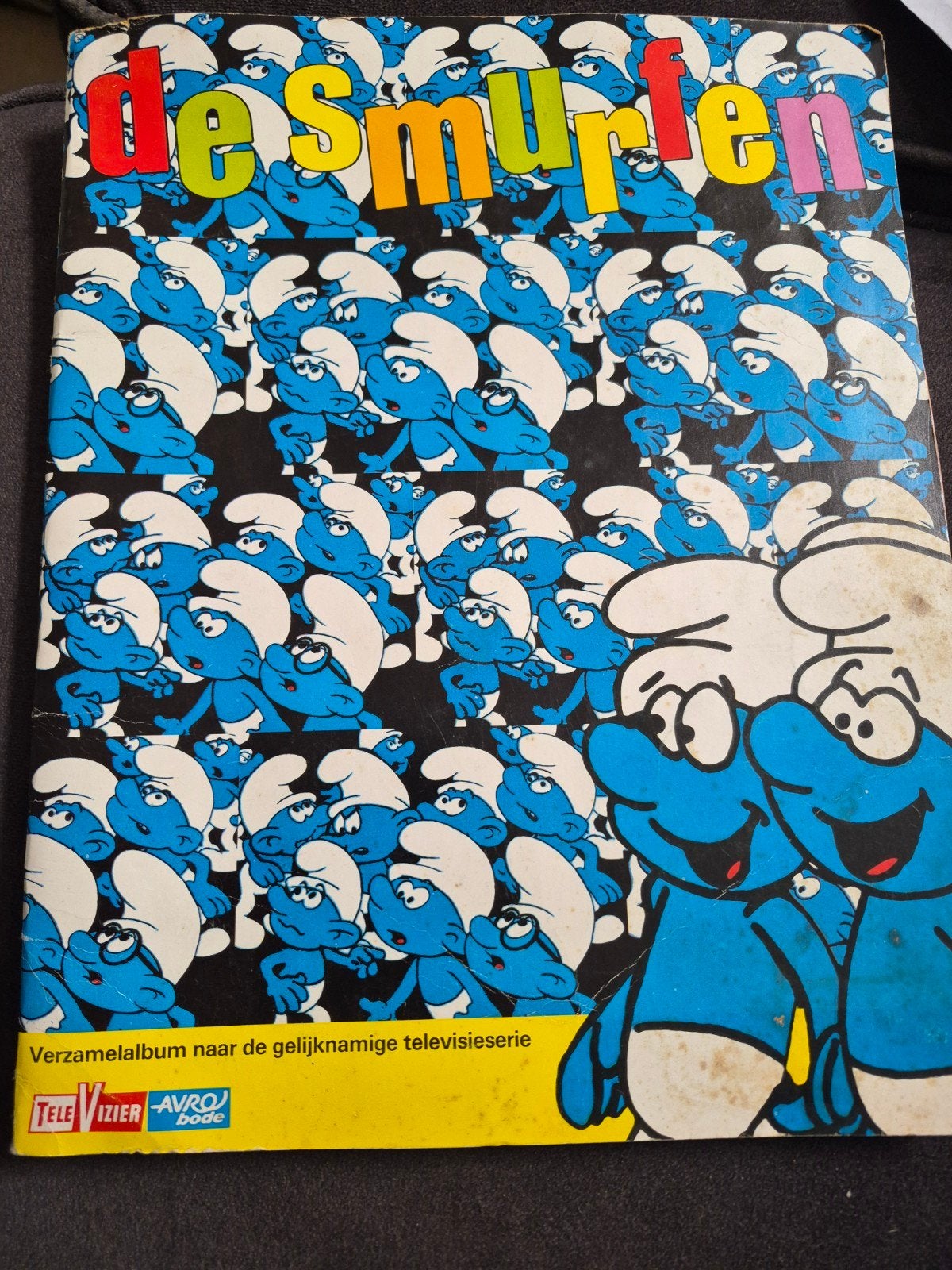 De Smurfen verzamelalbum - Compleet met alle plaatjes, Ophalen of Verzenden, Gebruikt, Verschillende Smurfen, Stripboek