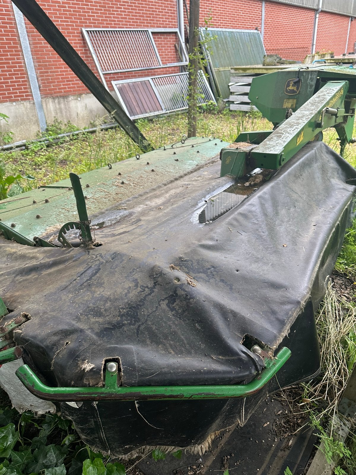 John Deere 328A Maaier met Kneuzer, Ophalen, Gebruikt
