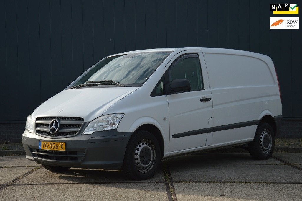Mercedes-Benz Vito 110 CDI 320 Lang Airco Schuifdeur, Auto's, 13 km/l, Euro 5, Achterwielaandrijving, Gebruikt