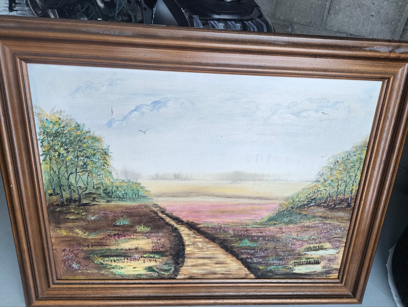 Schilderij: Landschap met pad en heide in houten lijst, Antiek en Kunst, Ophalen, Doek, Realistisch, Landschap
