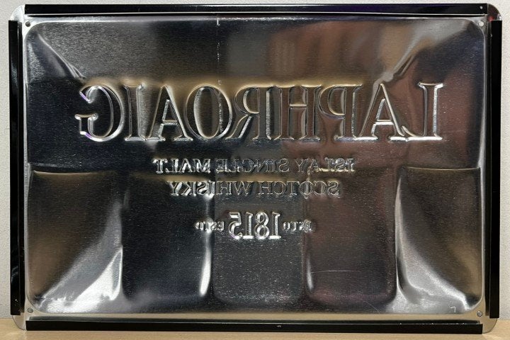 Laphiroaig Scotch Whisky relief reclamebord van metaal deco, Reclamebord, Info@deconoord.nl, Deco Noord, Nieuw