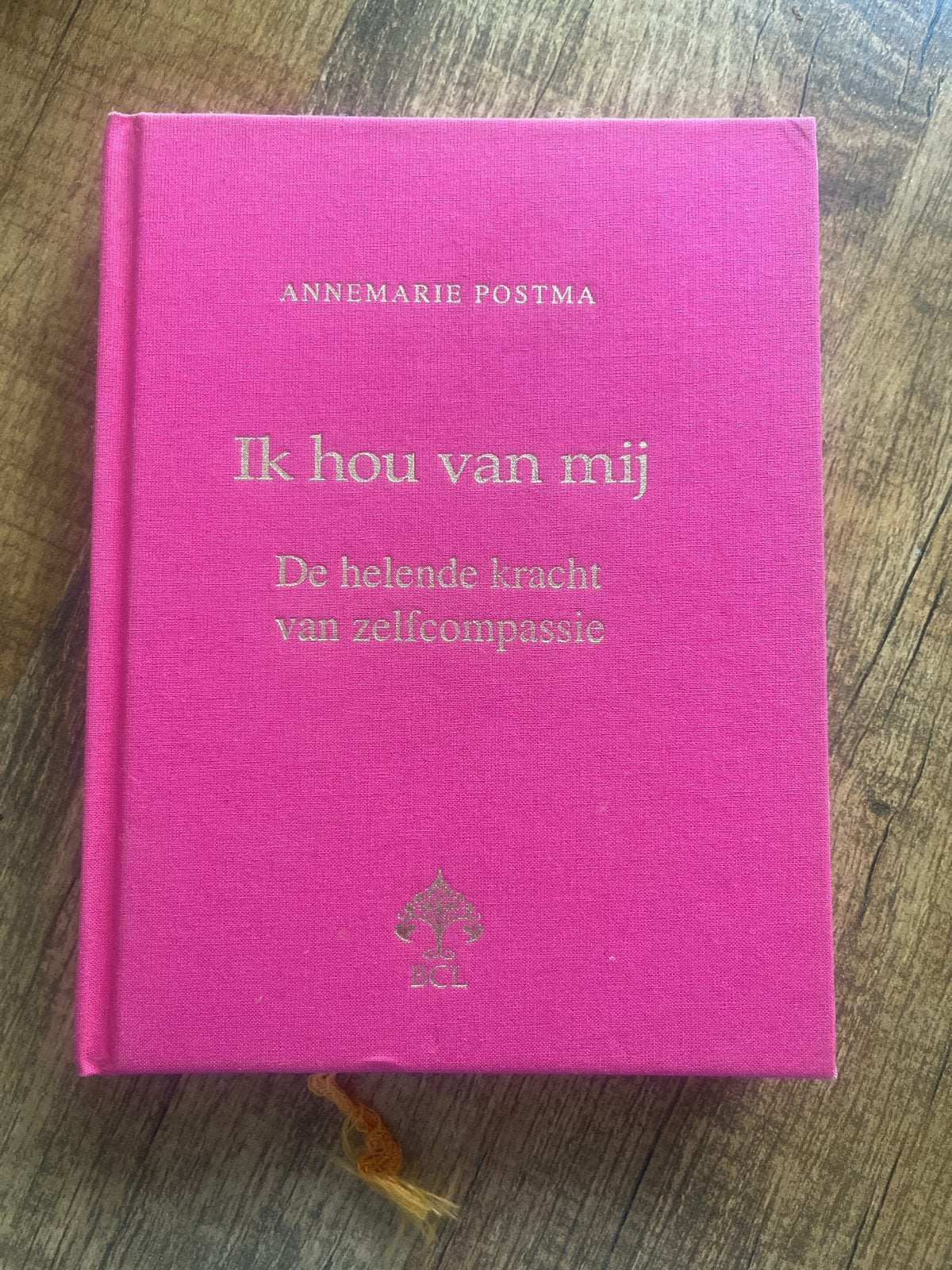 Ik hou van mij - Annemarie Postma (Zelfcompassie), Ophalen of Verzenden, Zo goed als nieuw, Spiritualiteit algemeen, Achtergrond en Informatie
