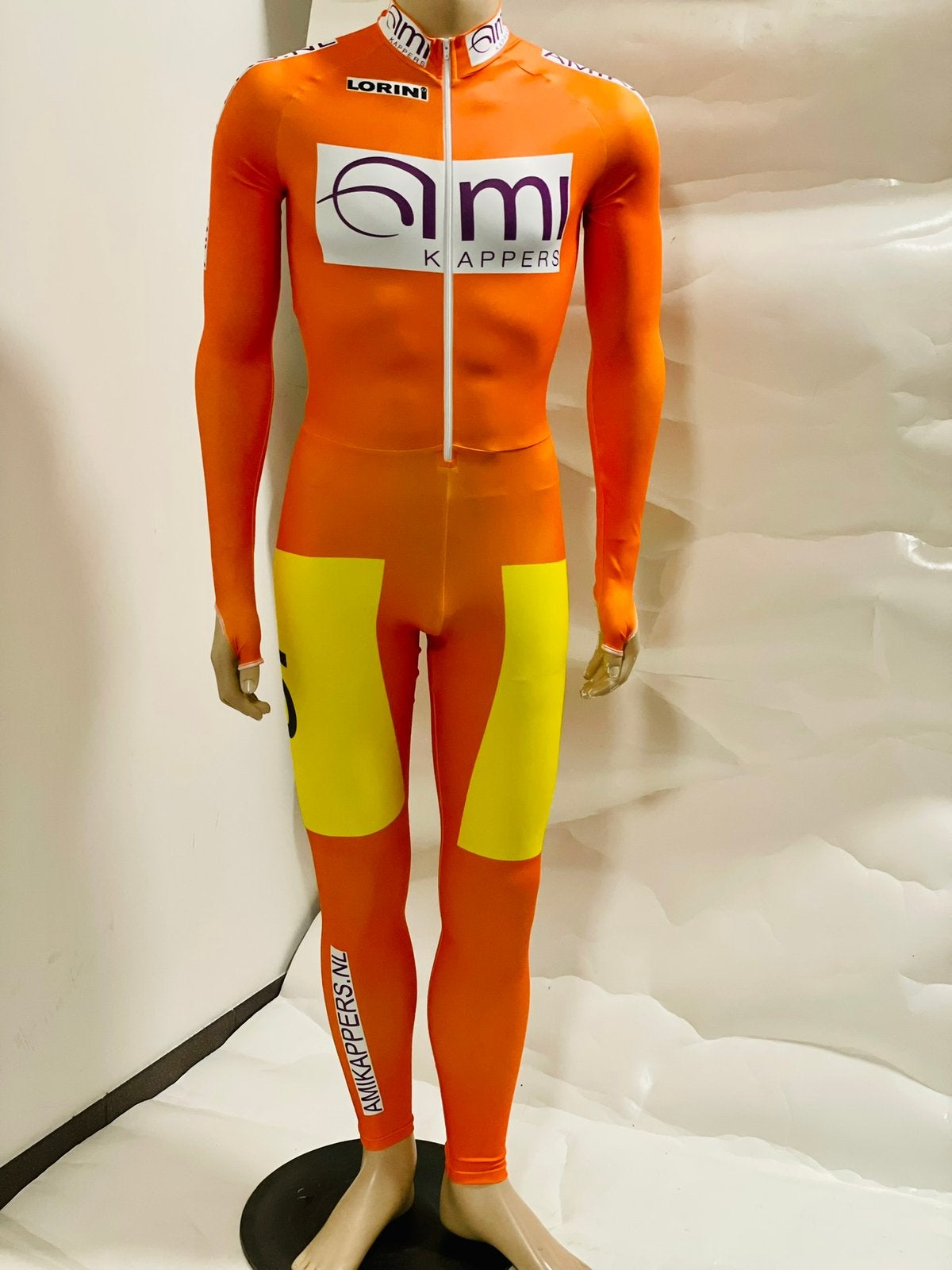 Schaatspak marathonpak snelpak speedsuit maat M lycra, Sport en Fitness, Schaatsen, Ophalen of Verzenden, Zo goed als nieuw