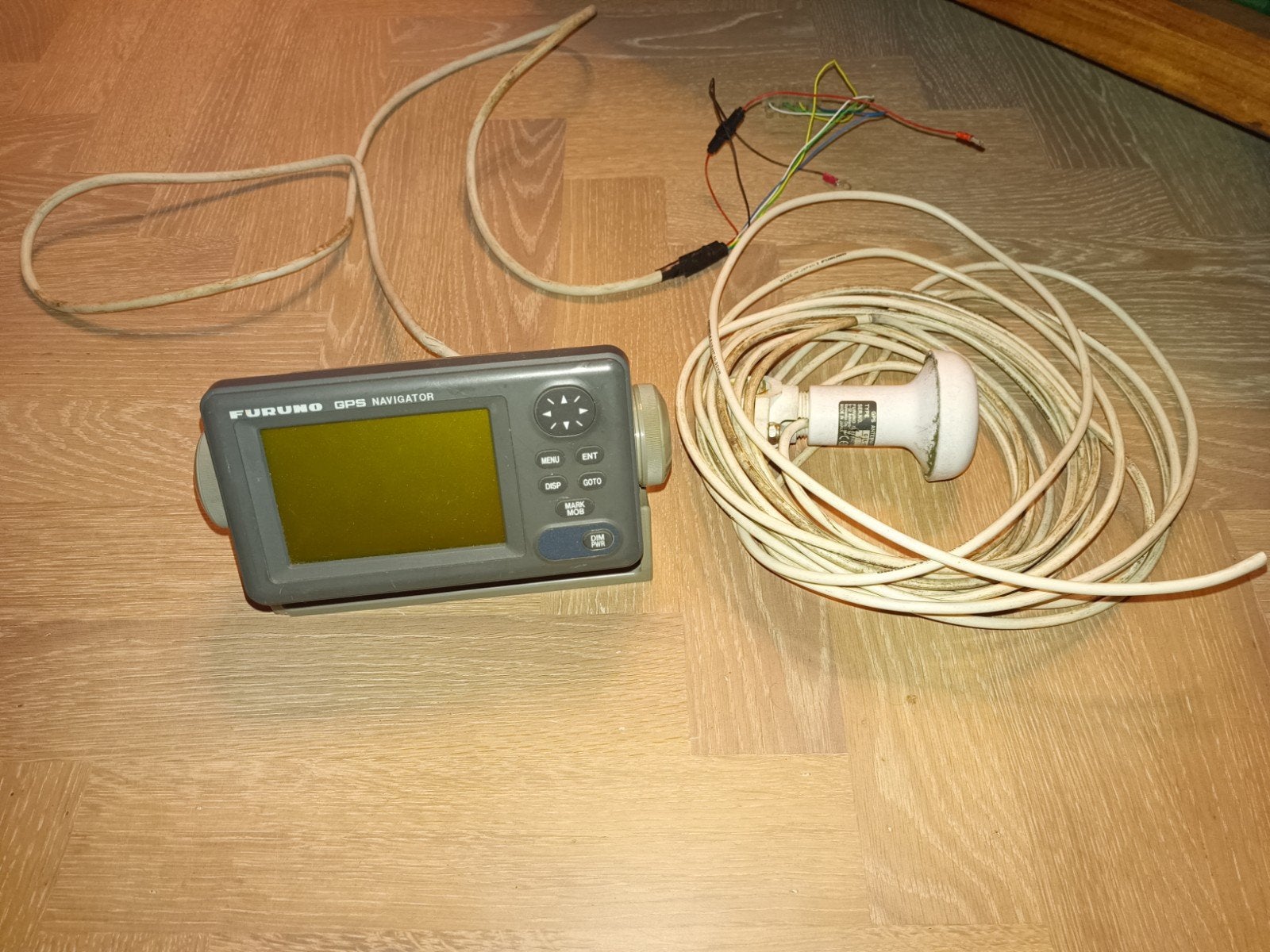 Furuno GS 30 GPS Plotter met pixelverlies en GPS-antenne, Ophalen of Verzenden, Gebruikt, Gps of Kompas