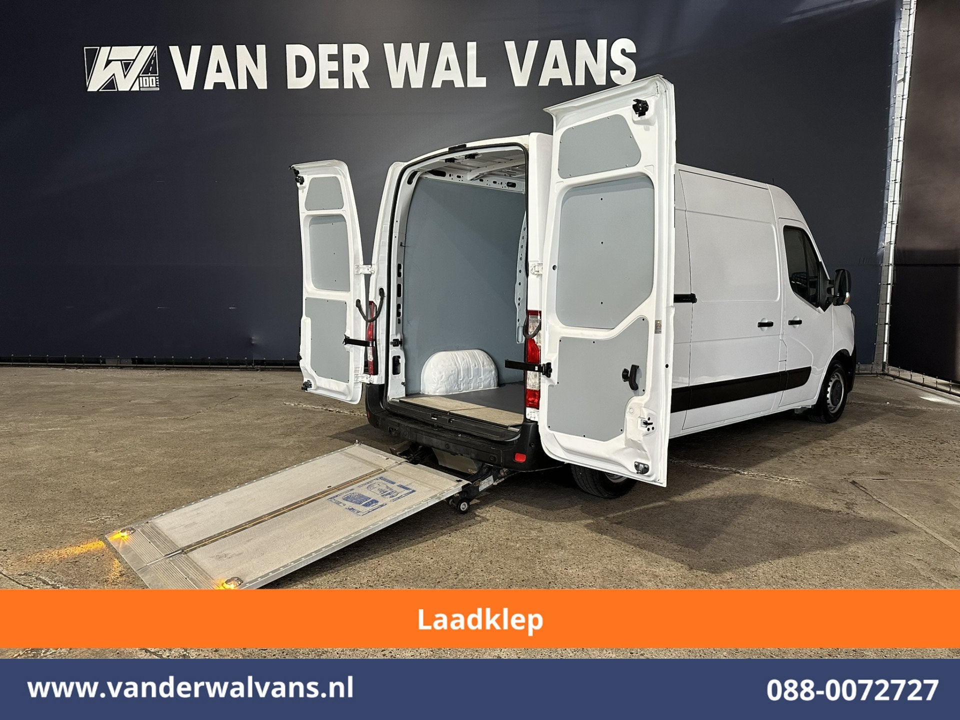 Renault Master 2.3 dCi 150pk L2H2 Euro6 Airco | Laadklep | 2, Voorwielaandrijving, Stof, Gebruikt, 4 cilinders