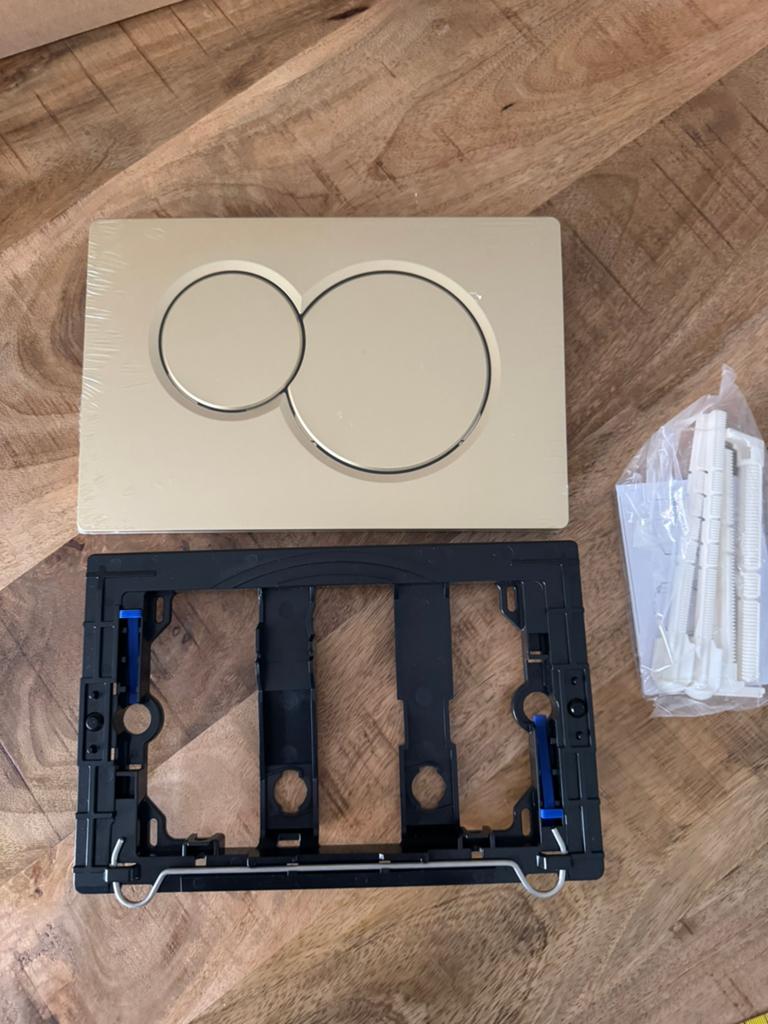 Goudkleurig bedieningspaneel voor toilet nieuw, Ophalen of Verzenden, Nieuw, Toilet