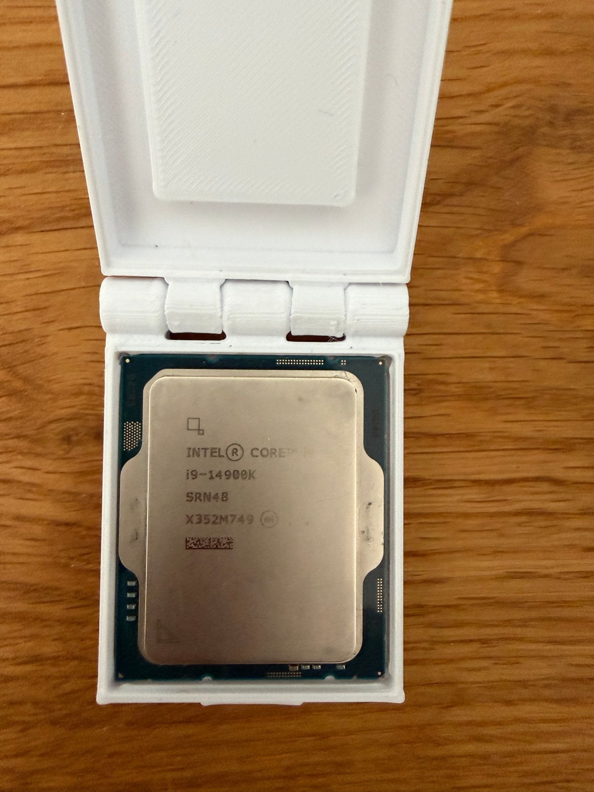 Intel Core i9-14900K Processor - goede werkende staat, Computers en Software, Processors, Ophalen of Verzenden, Zo goed als nieuw