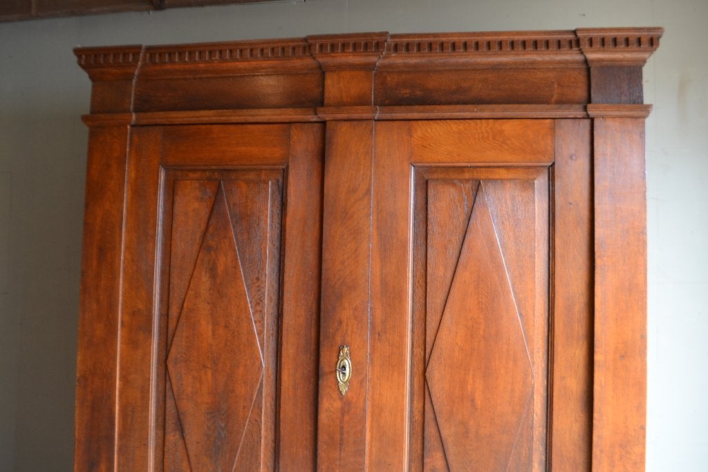 Prachtige strakke antieke eiken houten kast., Verzenden