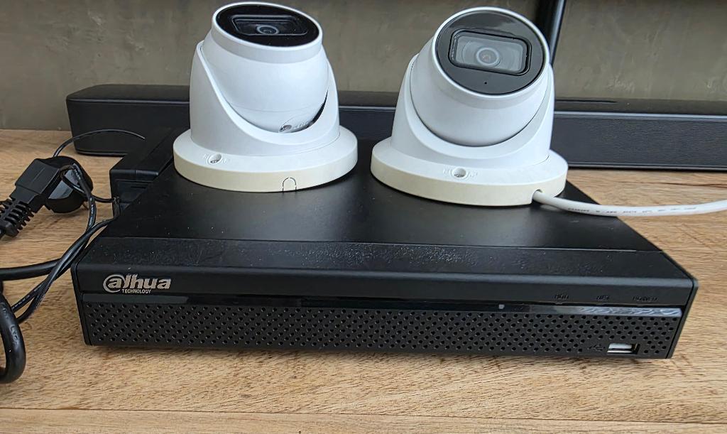 Te koop nog nette Dahua camera systeem, Ophalen of Verzenden, Zo goed als nieuw, Buitencamera
