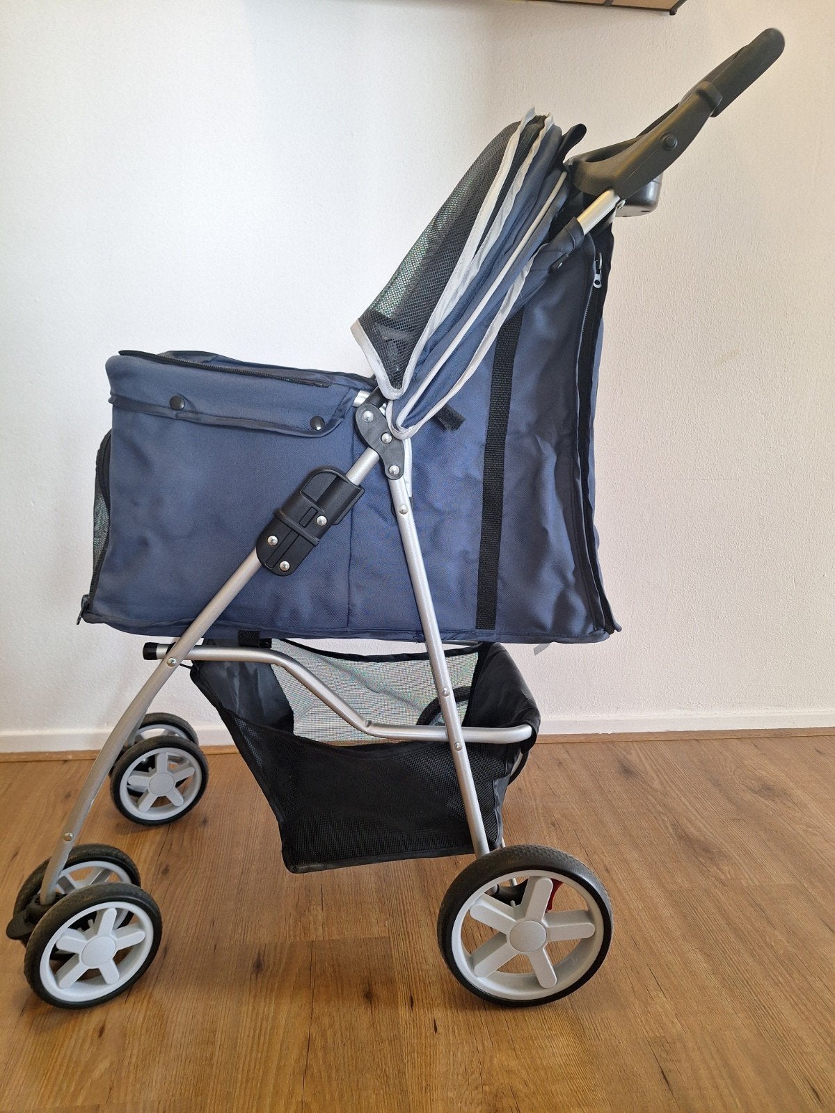 Sporty buggy voor kleine honden en katten, Ophalen, Zo goed als nieuw