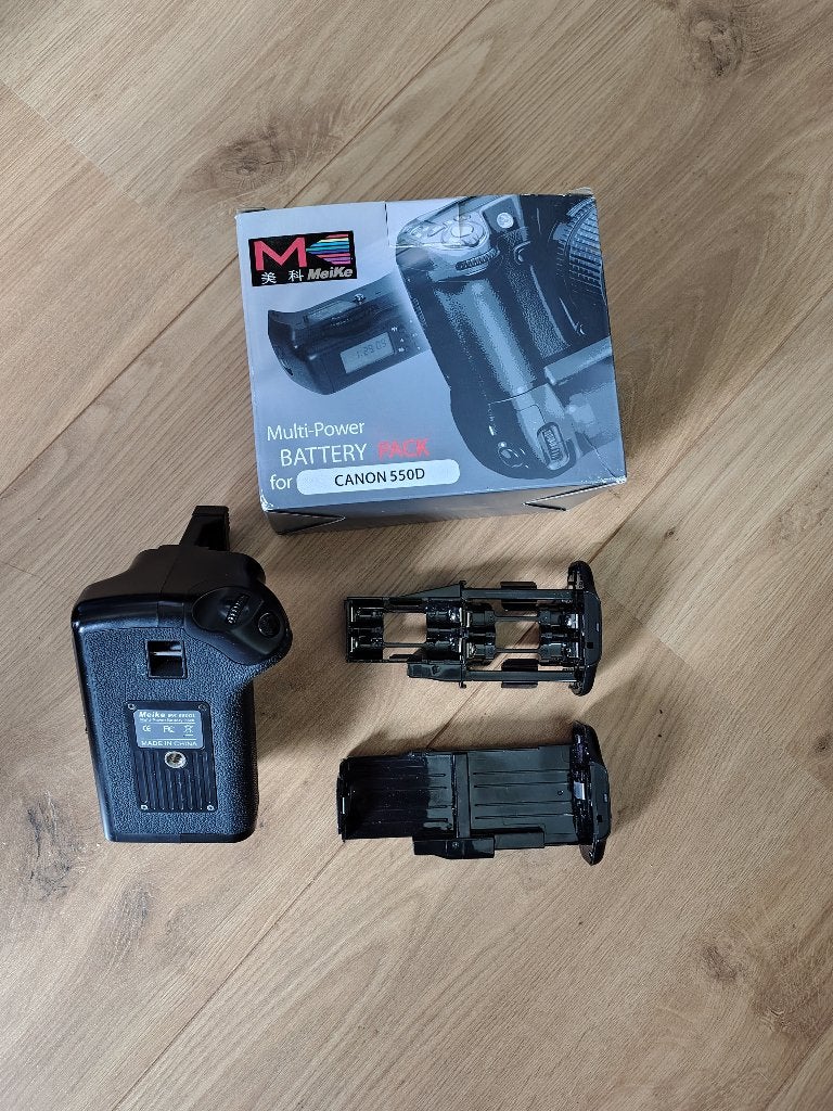 Meike Battery grip Canon EOS 550D/600D/650D/700D, Ophalen of Verzenden, Gebruikt