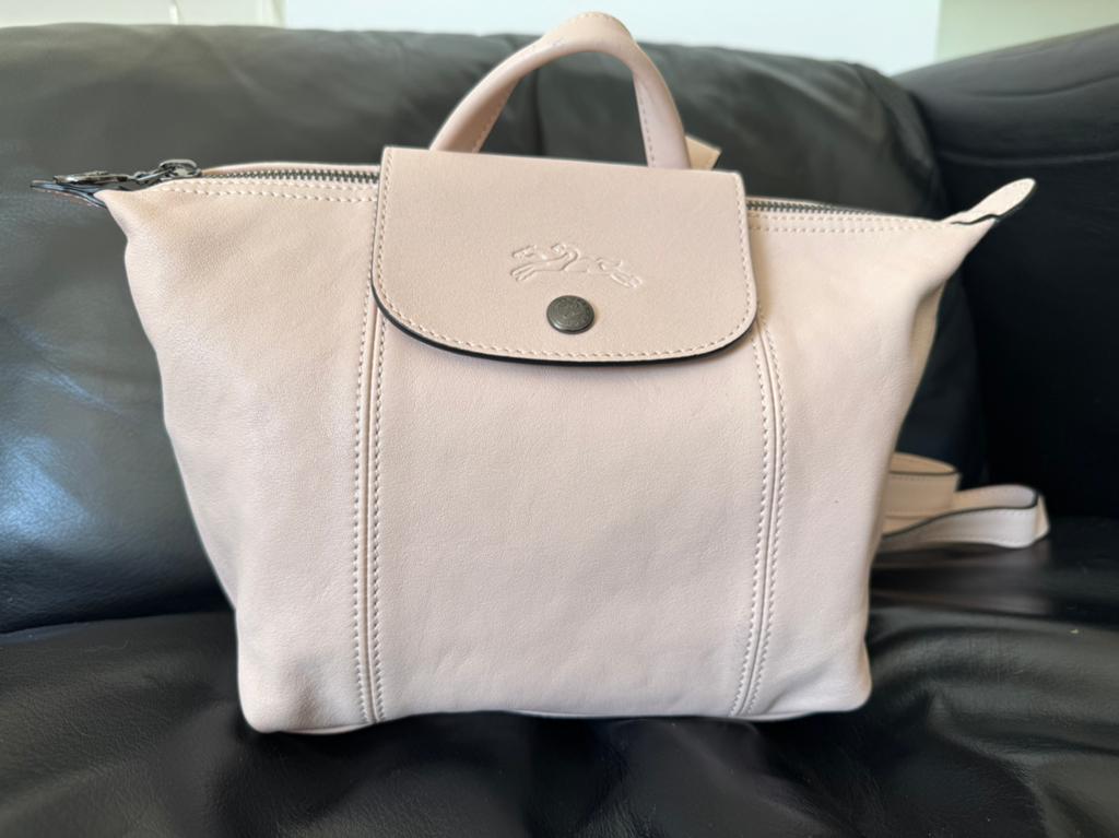 Longchamp rugtasje, Ophalen of Verzenden, Zo goed als nieuw, Beige, Overige typen