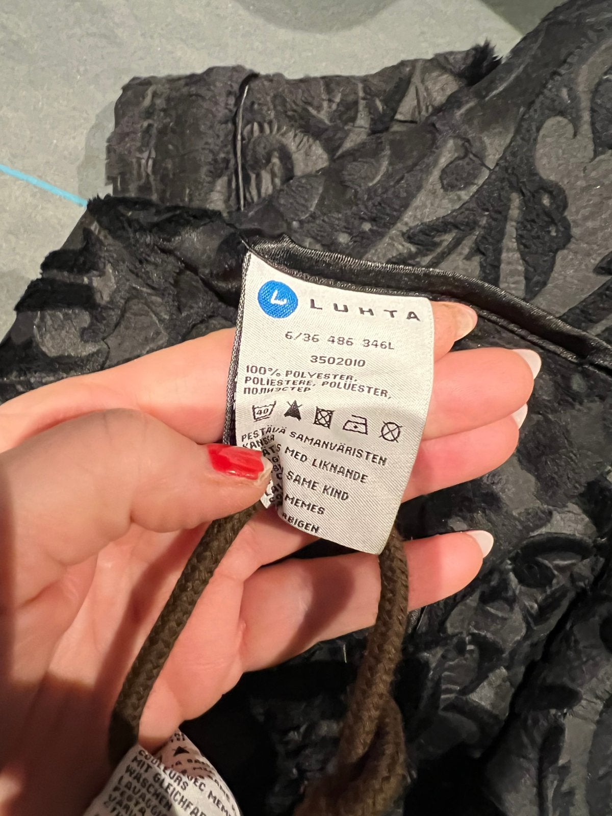 LUHTA muts & sjaal fluweel L nieuw met kaartjes, Overige typen, G, R, Maat 42/44 (L)