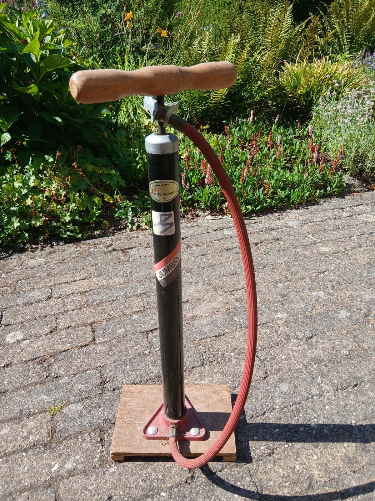 Jumbo Fiets Pomp - Vintage Vloerpomp met Houten Handvat, Ophalen