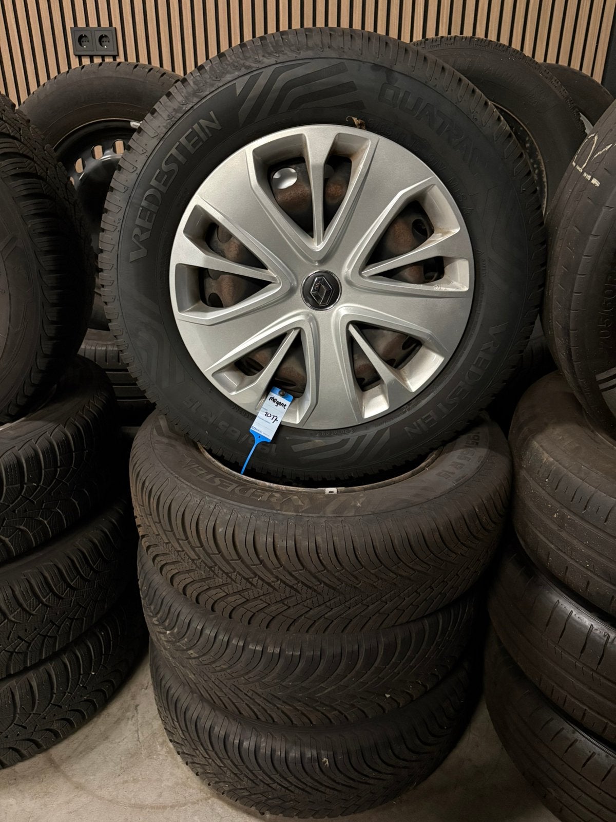 195/65R15 AllSeasons/ Winterbanden Renault Megane, Ophalen, Gebruikt, 15 inch, Banden en Velgen