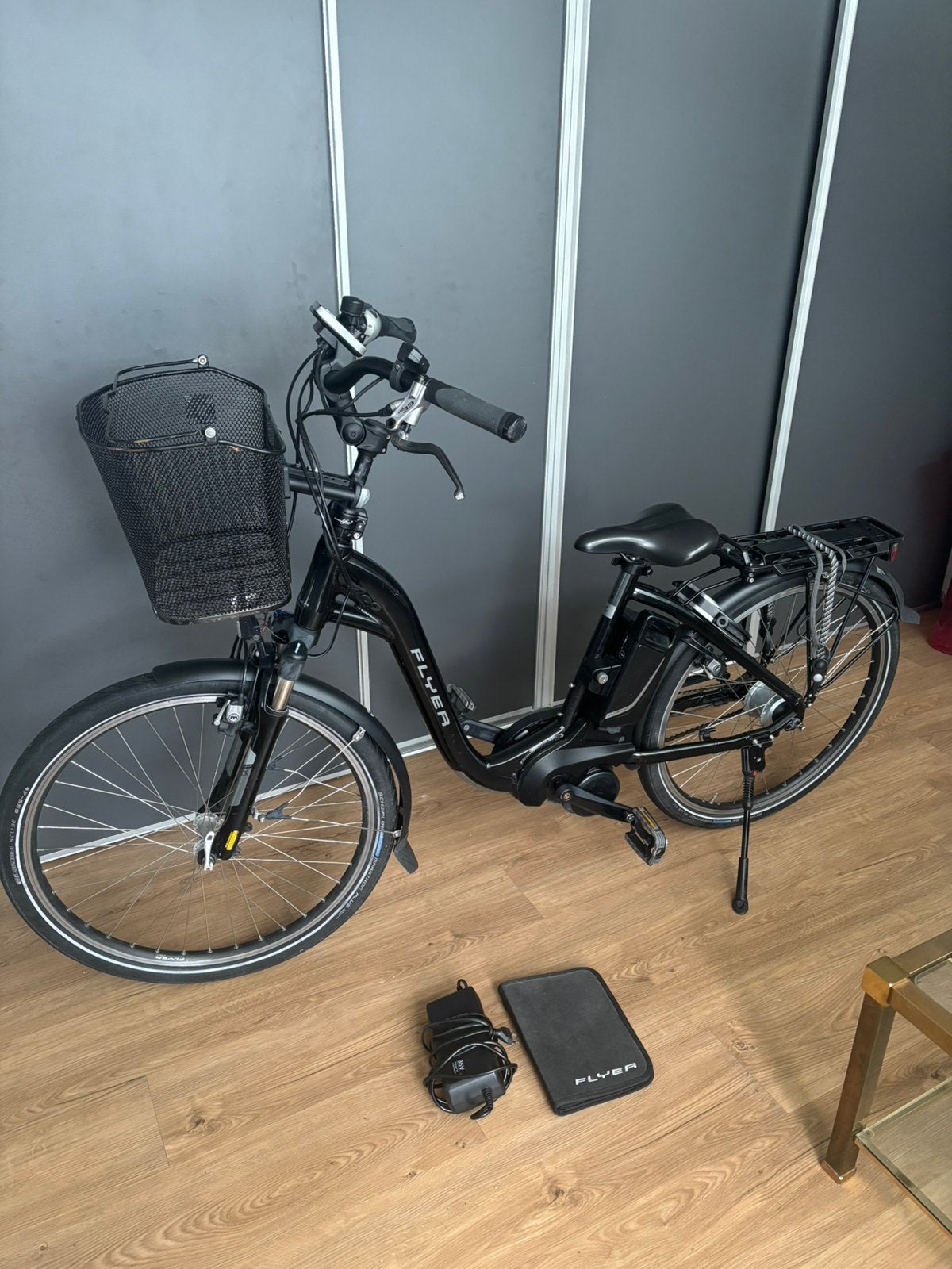 Elektrische fiets FLYER middenmotor met sterke accu, Ophalen, Zo goed als nieuw, Overige merken