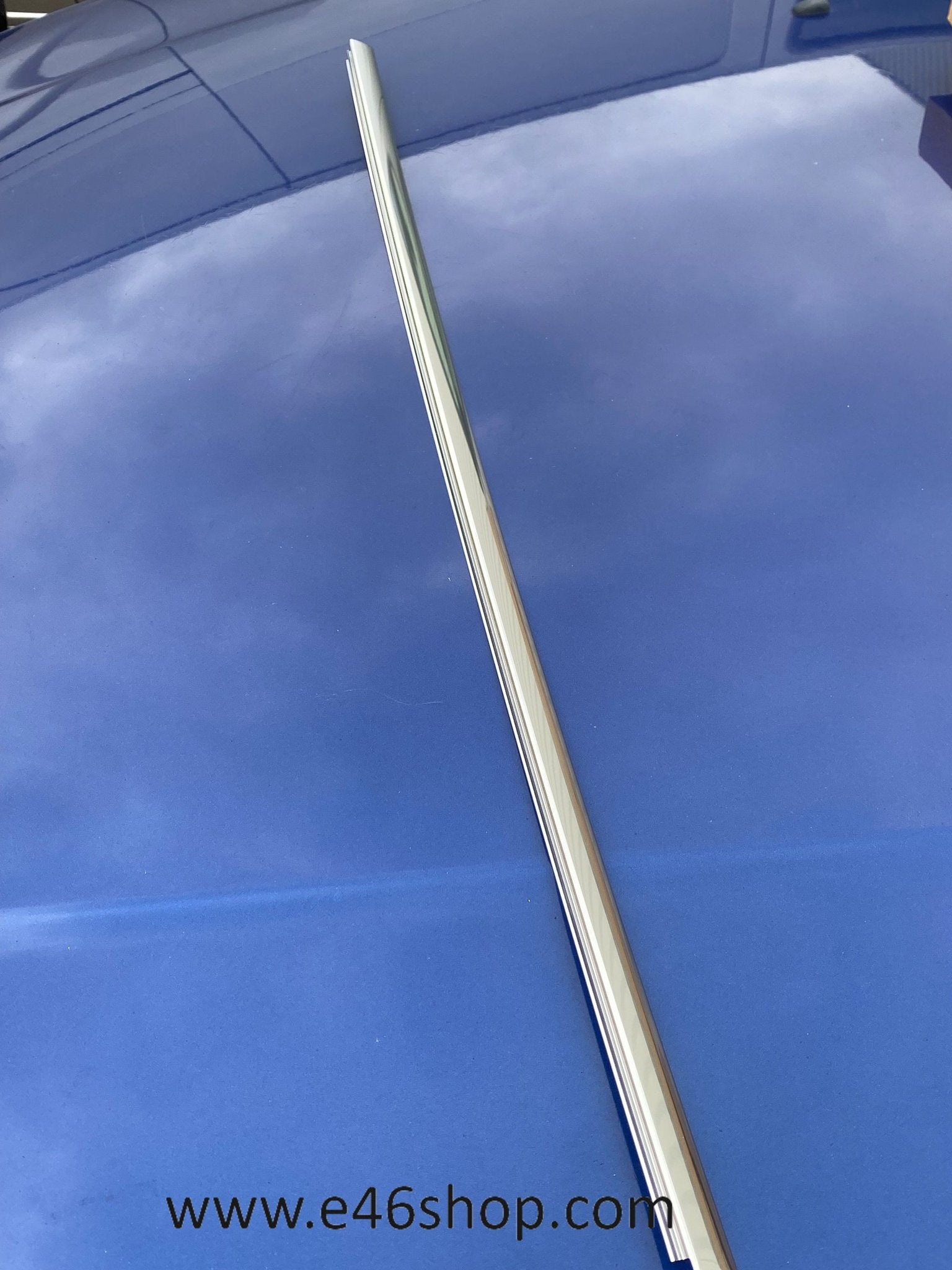 RAAMLIJST LINKS ACHTER BMW 2 F46 OEM 51337326165 NIEUW, -, -, Nieuw, Ophalen of Verzenden