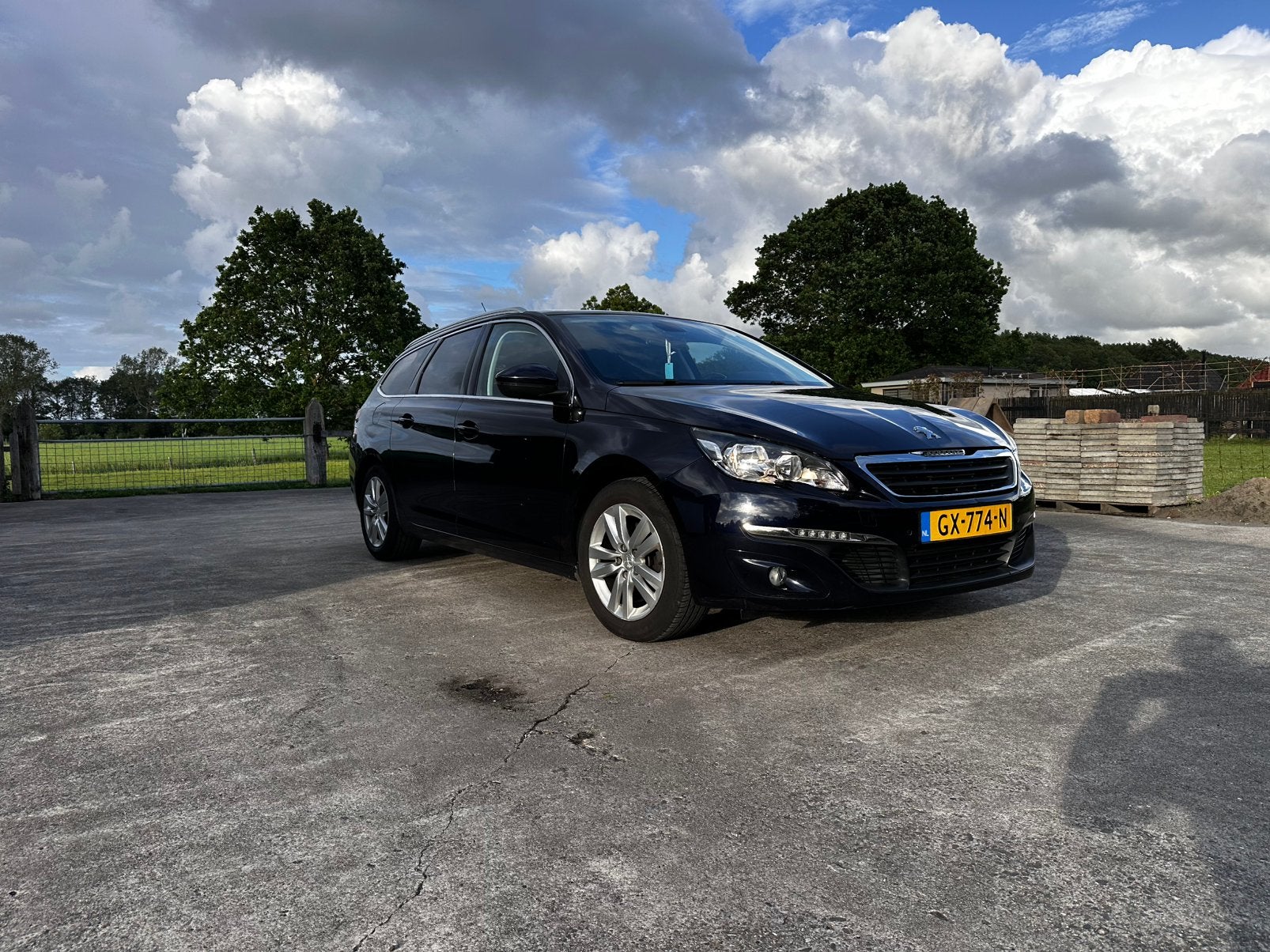 Peugeot 308 1.6 Bluehdi 120pk 2015 Blauw, Voorwielaandrijving, 680 kg, 4 cilinders, Blauw