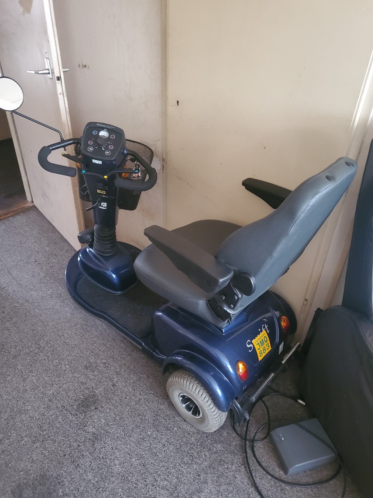 Tk scootmobiel rijdt prima heeft nieuwe accu,s, Diversen, Rolstoelen, Ophalen, Elektrische rolstoel