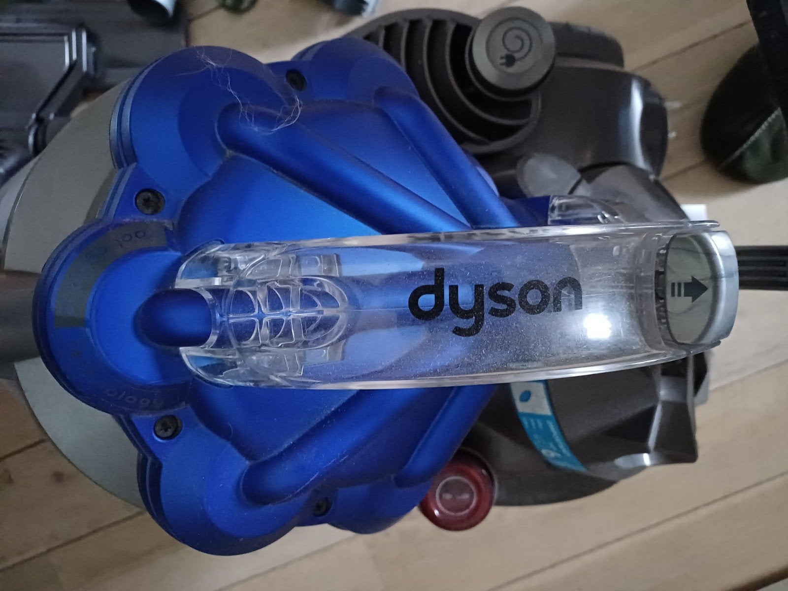 Dyson stofzuiger met diverse hulpstukken, Ophalen, Gebruikt, Geschikt voor harde vloeren, Dyson