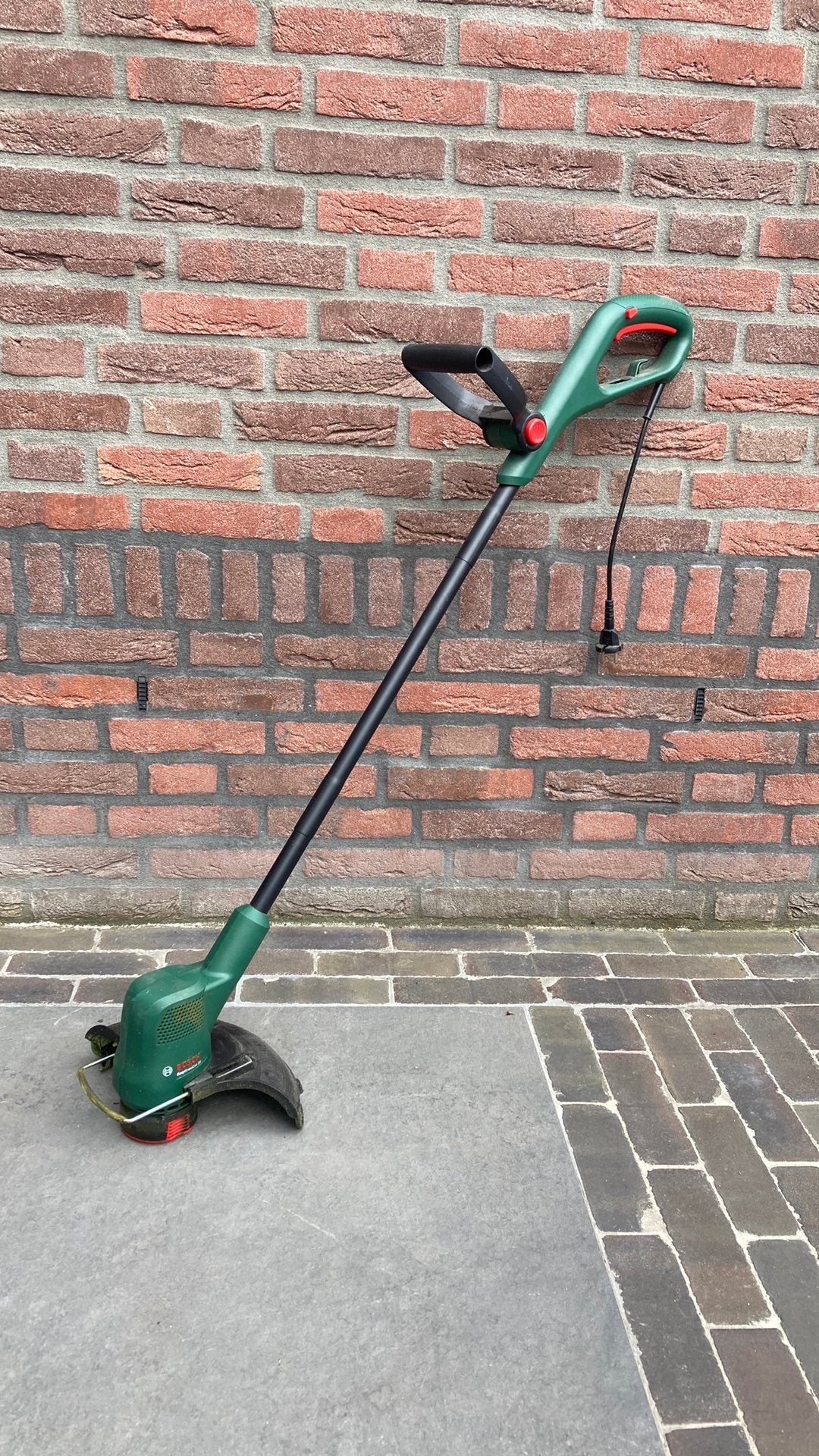 Bosch grastrimmer, Tuin en Terras, Grastrimmers, Ophalen of Verzenden, Zo goed als nieuw, Elektrisch